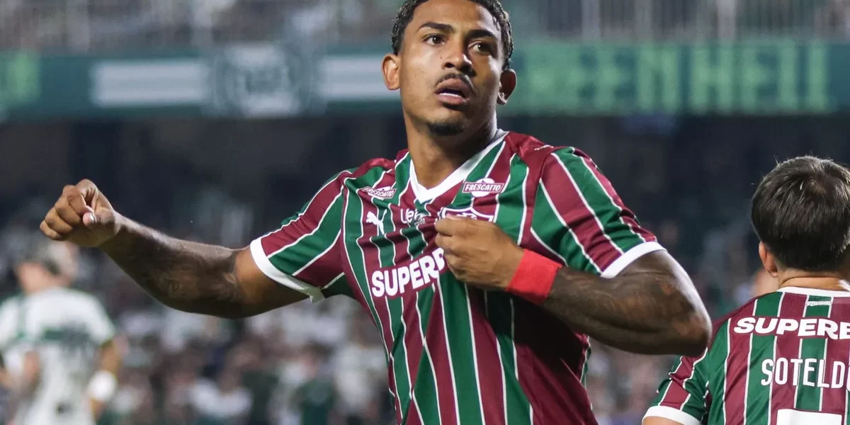 John Kennedy alfineta Coritiba após empate do Fluminense