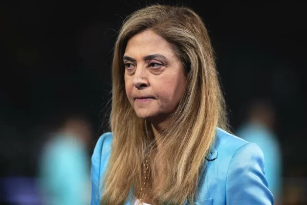 Palmeiras recua por Ryan Roberto e evita crise com o Flamengo