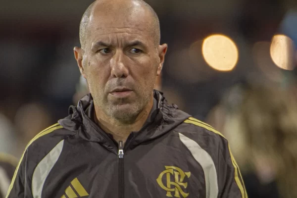 Evertton Araújo brilha no Fla e Jardim projeta futuro na Europa