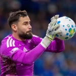 ESPN entra no debate: Matheus Cunha ou Otávio no gol do Cruzeiro?