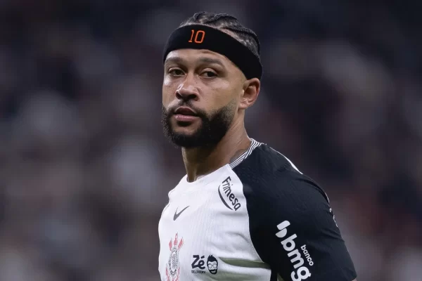 Memphis no Corinthians: 4 etapas até a volta aos gramados