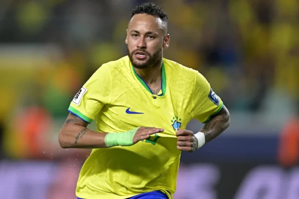 Cafu analisa chances de Neymar na Copa: tempo é o grande vilão