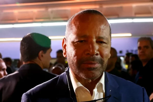 Dono do FC Cincinnati planeja reunião com Neymar e pai