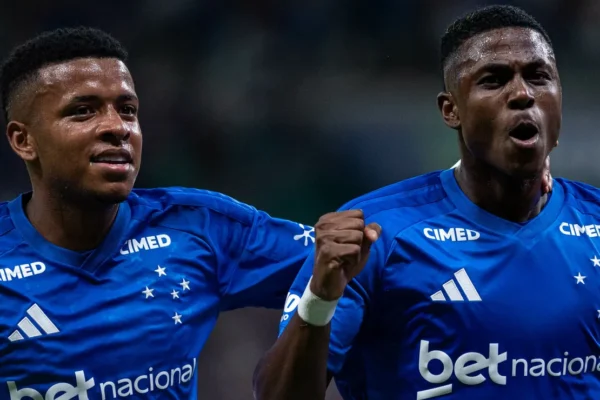 Cruzeiro em ascensão enfrenta Boca Juniors imbatível no grupo da morte