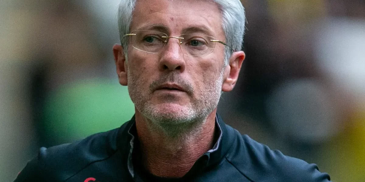 Odair Hellmann elogia força física do Atlético-MG após vitória