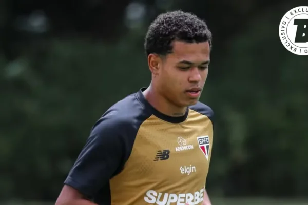 Paulinho está de volta: atacante é relacionado e vira trunfo de Roger no São Paulo
