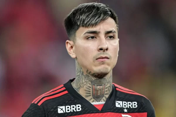Pulgar é punido no Flamengo e futuro entra em jogo