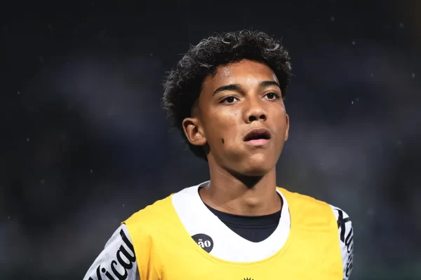 Santos segura Robinho Jr. e frustra Atlético-MG com multa bilionária