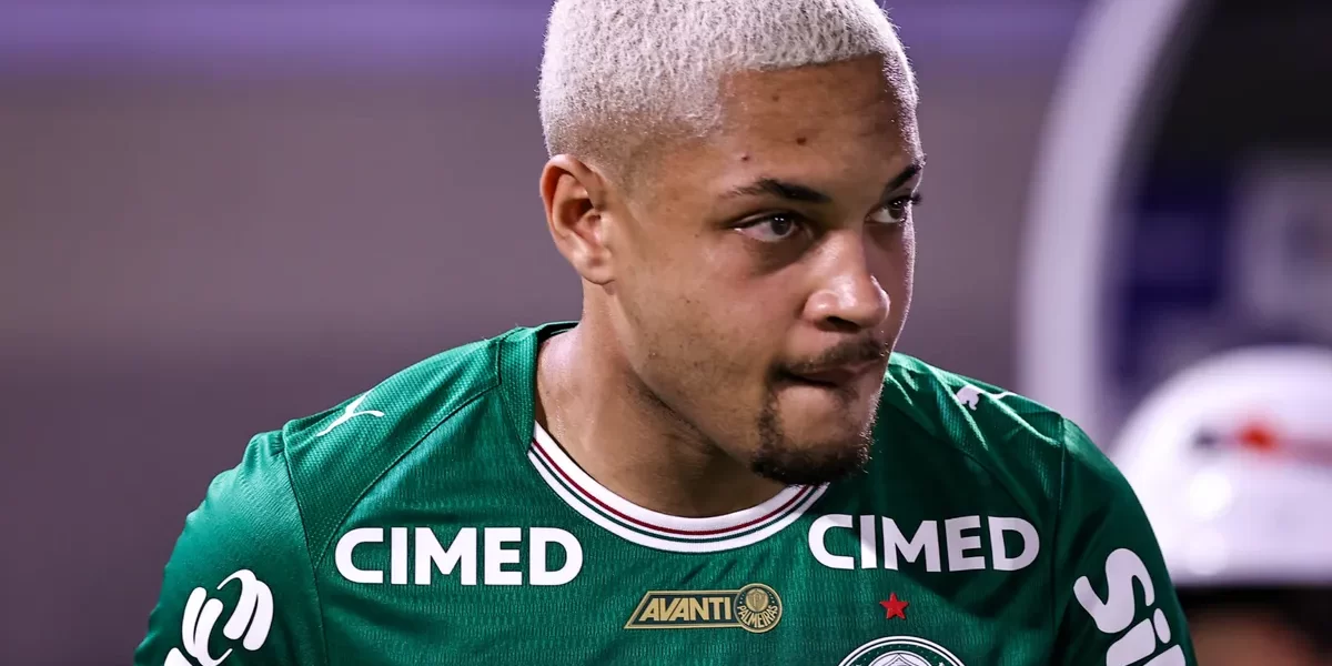 Palmeiras mantém cautela com Vitor Roque após retorno aos gramados