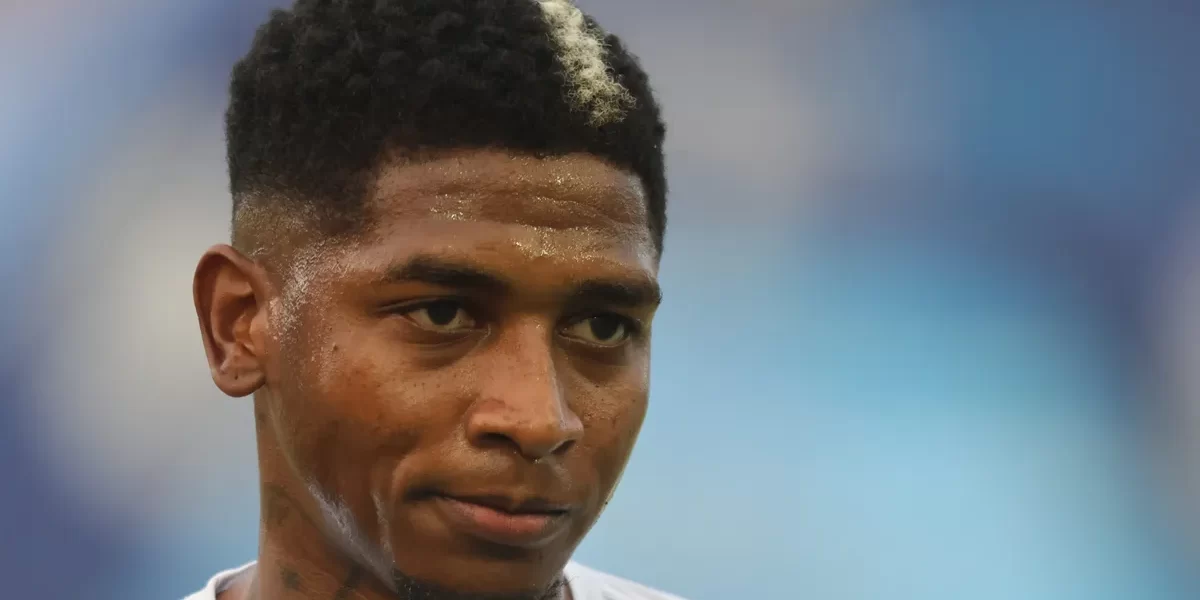 Carrascal falha e Yony marca: Flamengo vence na Libertadores