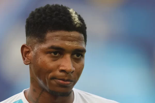 Carrascal falha e Yony marca: Flamengo vence na Libertadores