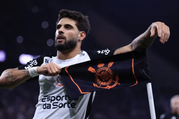 Yuri Alberto vs. Facundo Batista: Quem chega mais afiado para Corinthians x Peñarol?