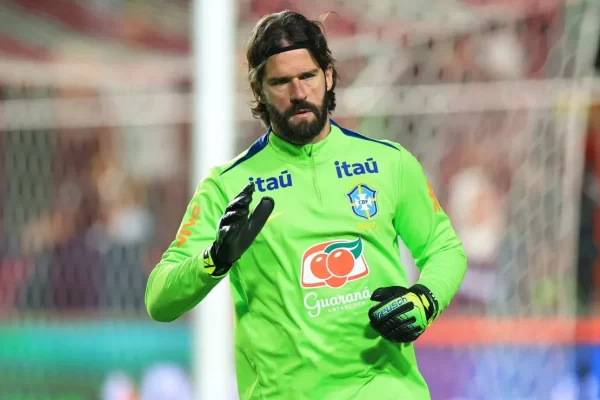 Alisson no Inter? Esquece! Jornalista crava: “Não tem chance”