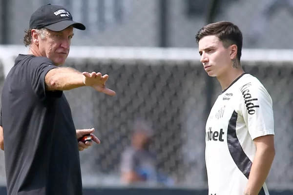 Cuca improvisa Barreal na lateral esquerda do Santos contra o Flu