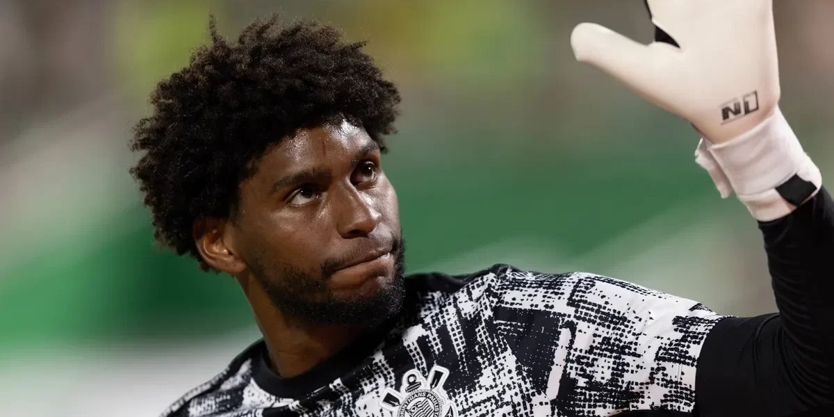 Corinthians segura Hugo Souza e recusa oferta milionária do Besiktas