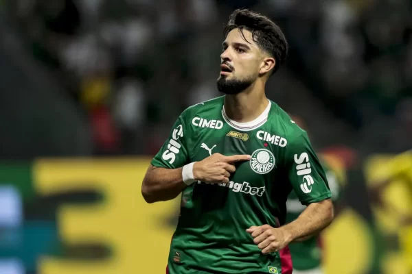 Palmeiras: 10 vitórias em 11 jogos, mas quase sempre no sufoco