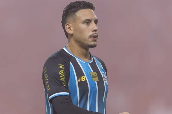 Sporting mira Noriega, volante do Grêmio excluído por Castro