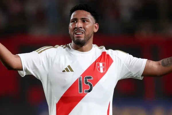 Internacional mira ‘novo Noriega’ e consulta volante peruano Jesús Castillo