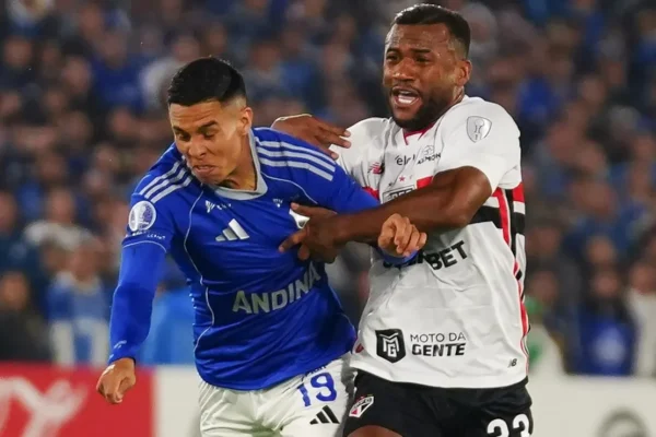 São Paulo segura pressão colombiana e arranca empate heroico na altitude