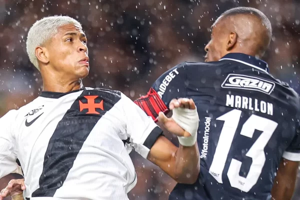 Vasco desperdiça vitória no Mangueirão após falhar em bola parada