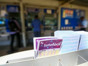 Lotofácil 3696: Números sorteados e prêmio de R$ 5 milhões