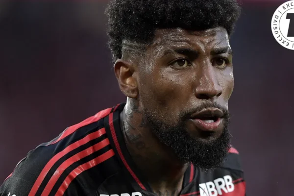 Emerson Royal vira peça-chave no Flamengo com assistência contra o Grêmio