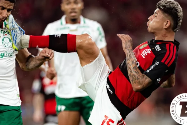 Flamengo explode em campo e já supera número de expulsões de todo 2025
