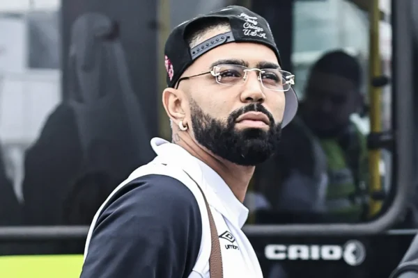 Com Neymar na Seleção, Gabigol ganha chance de ouro no Santos com Cuca