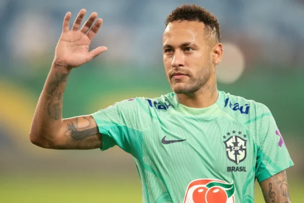 Cafu apoia Ancelotti e é categórico sobre Neymar: “Claro que queremos”