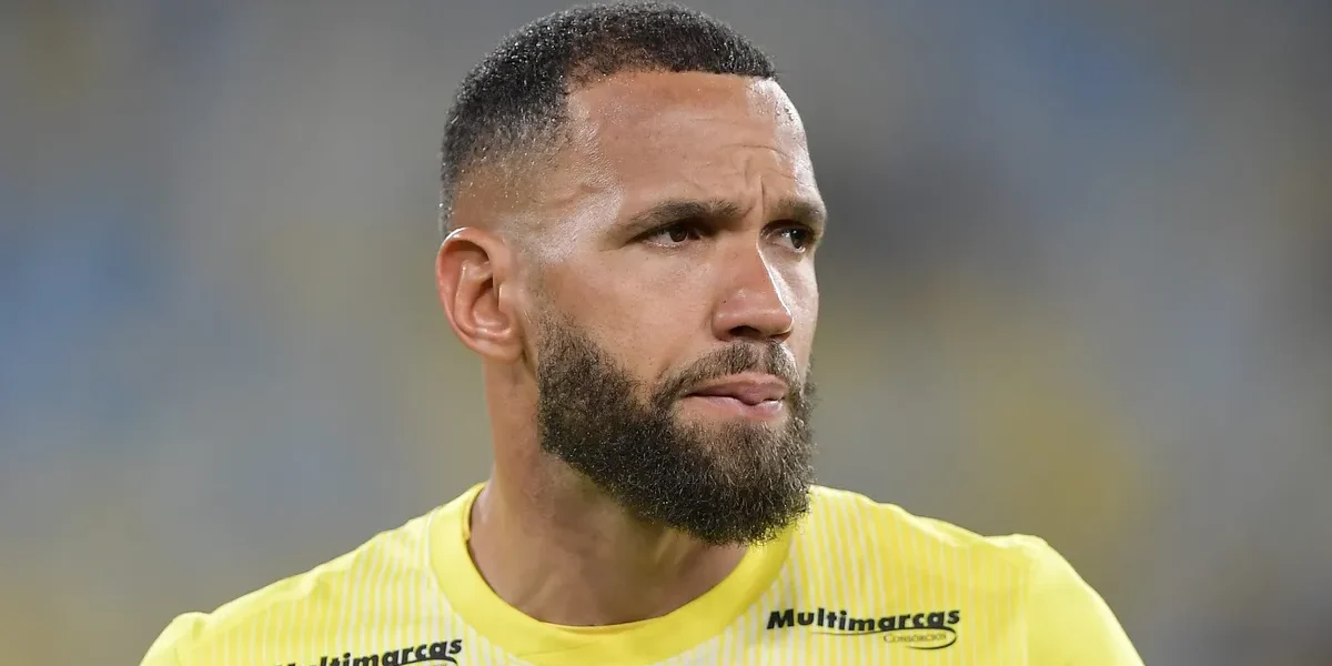 Éverson crava: defesa sólida foi o segredo do Galo contra o Cruzeiro