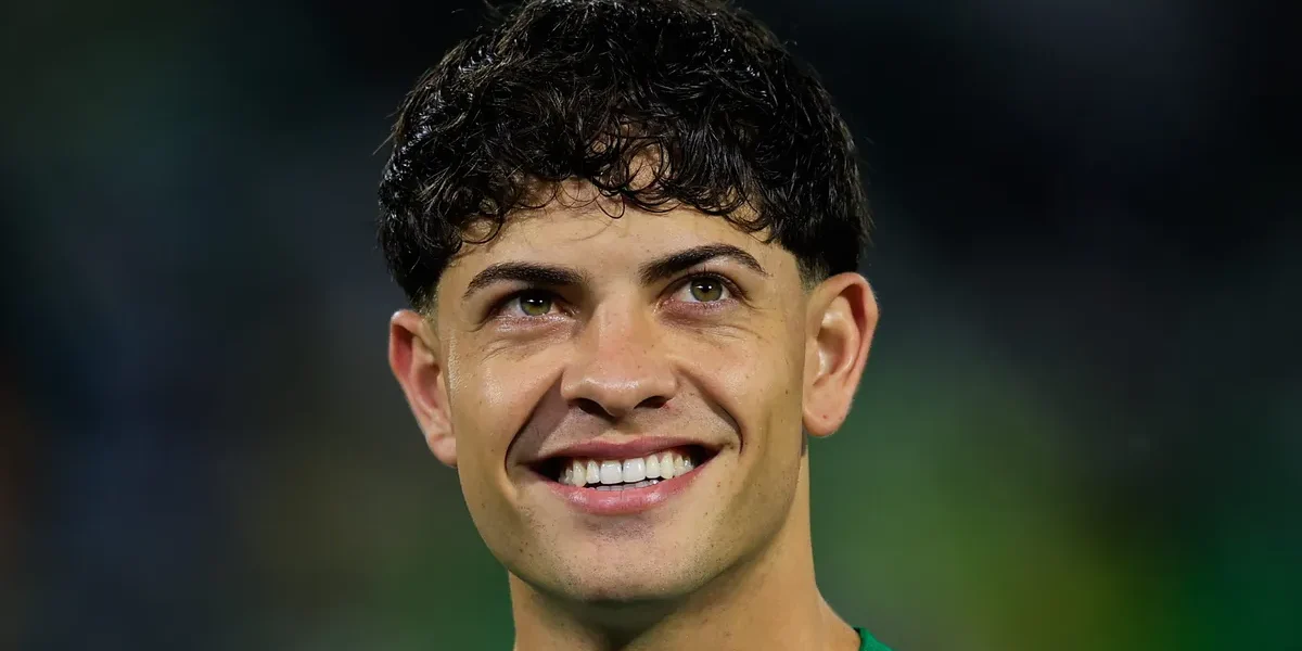 Giay de fora da Copa, mas segue com a Argentina na preparação