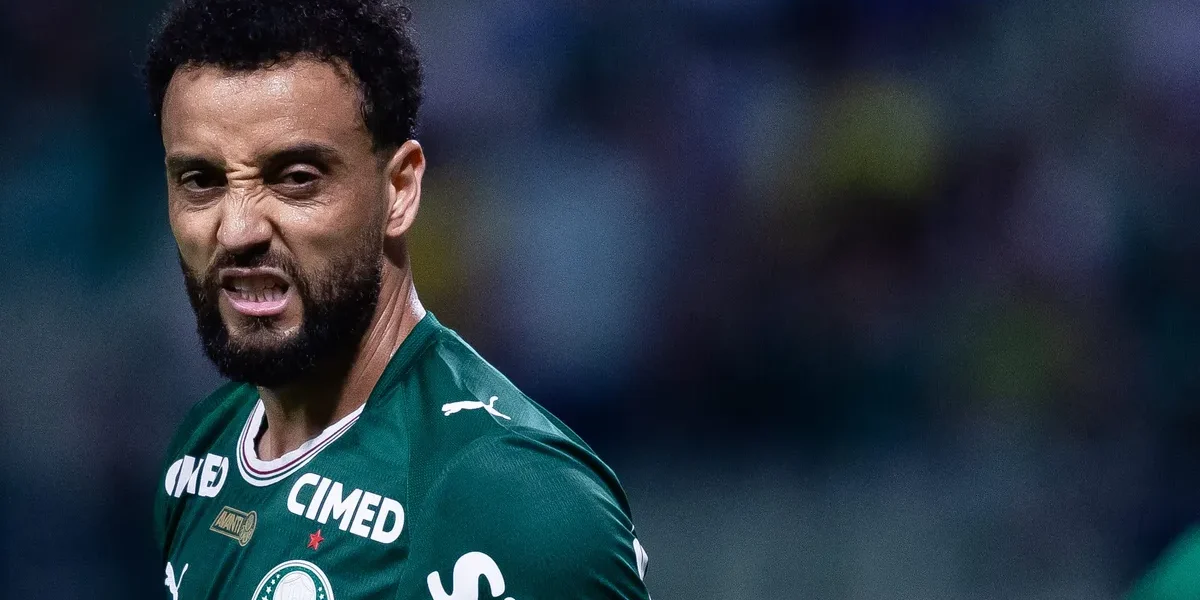 Golaço e preocupação: Felipe Anderson marca, sente lesão e Palmeiras empata com Cruzeiro