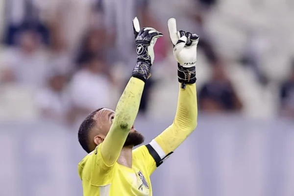 Galo nos pênaltis: Everson brilha e Atlético-MG avança na Copa do Brasil