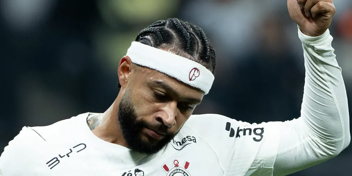 Memphis aperta o Corinthians: só parcela dívida de R$ 43 mi com novo contrato