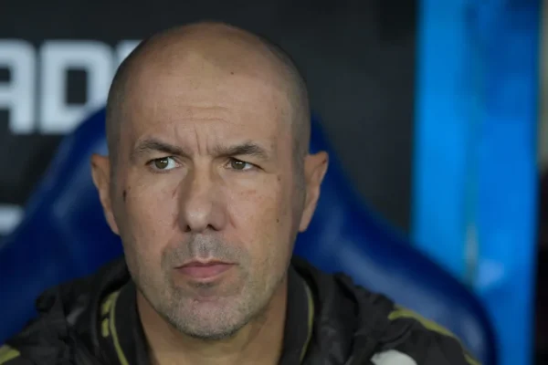 Leonardo Jardim vence no Maraca com reservas e vira a chave no Flamengo