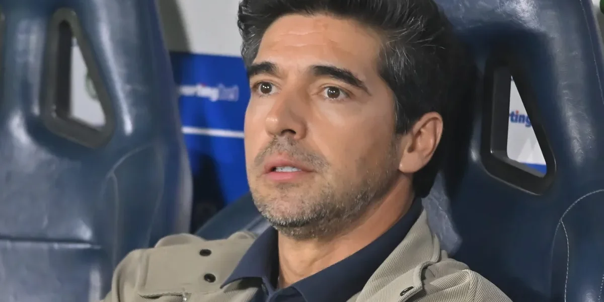 Abel Ferreira abre o jogo: Paulinho ainda não pode jogar 100% no Palmeiras