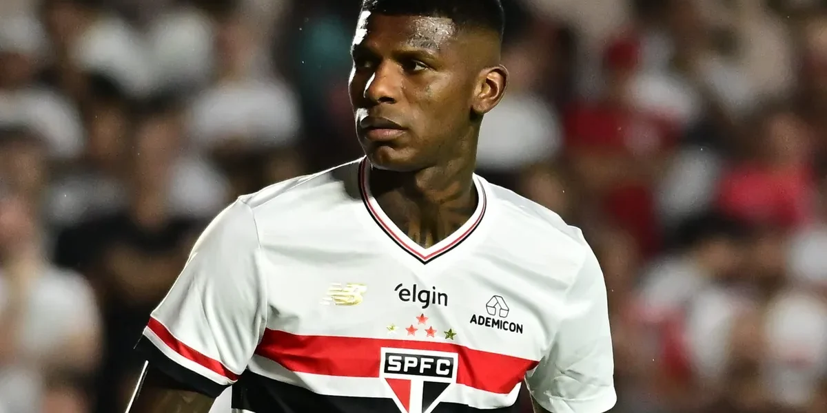 Roger Machado abre brecha para volta de Arboleda ao São Paulo