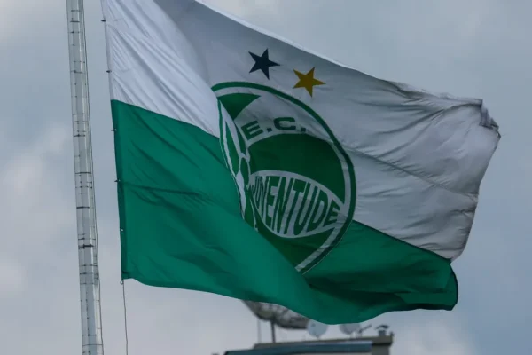 Juventude x Grêmio: veja onde assistir ao clássico do Brasileirão Feminino ao vivo
