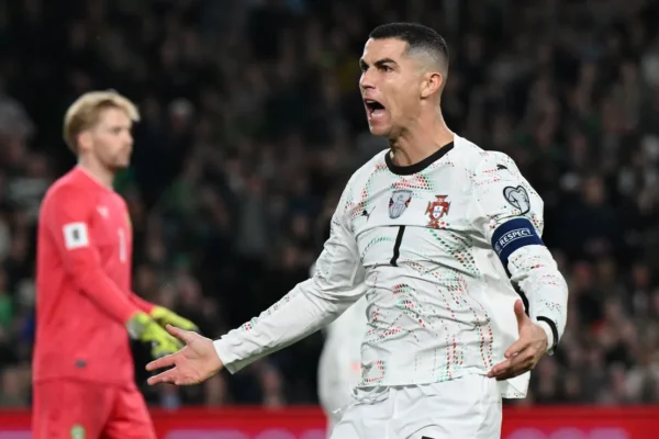 Os veteranos imortais: quem são os jogadores mais velhos da história das Copas?