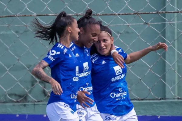 Cruzeiro pressiona, mas para em goleira e segue sem vencer no Feminino