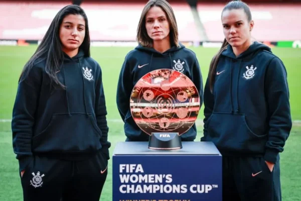 FIFA reformula Copa das Campeãs Feminina e Corinthians pode pegar Barcelona na semi