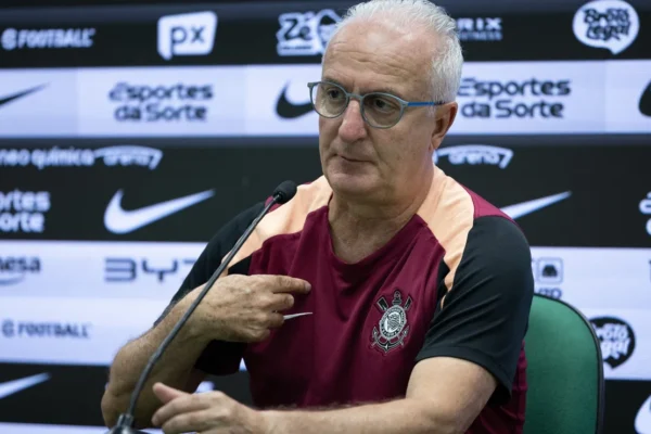 Dorival Júnior é o plano A do São Paulo após saída do Corinthians