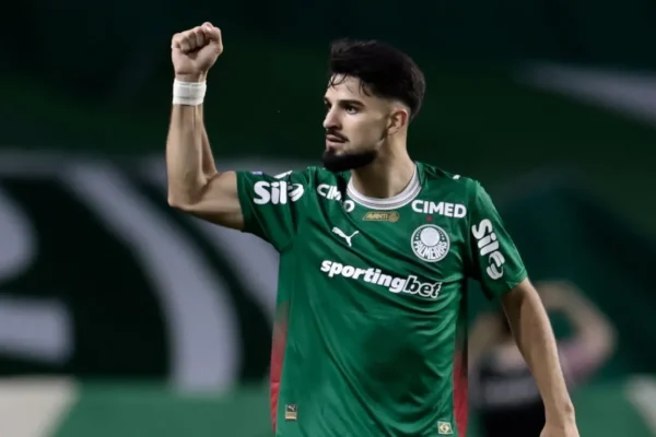 Palmeiras busca empate heroico contra Santos em clássico eletrizante
