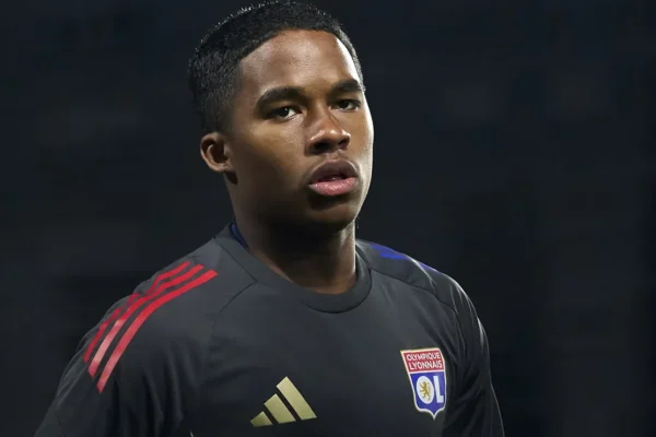 Endrick volta ao Real Madrid antes da Copa e mira vaga na Seleção