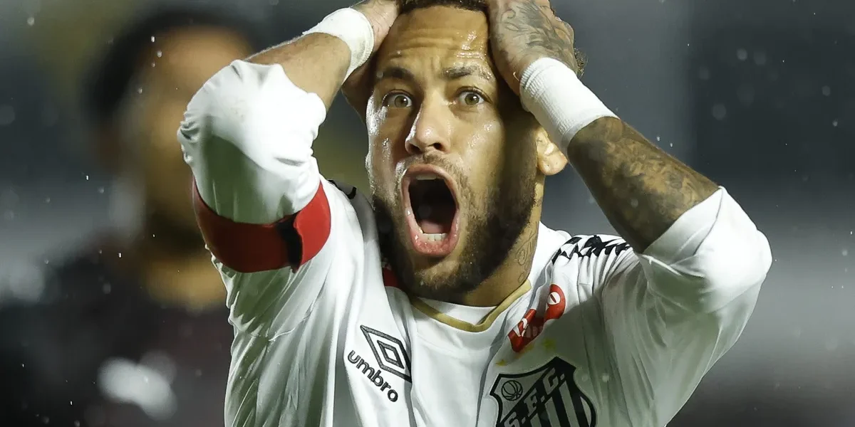 Neymar rebate pergunta sobre lesão: ‘Problema de quê?’