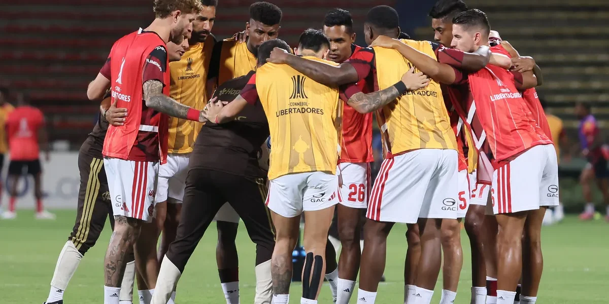 Caos na Colômbia: Torcida para jogo do Flamengo e invade campo