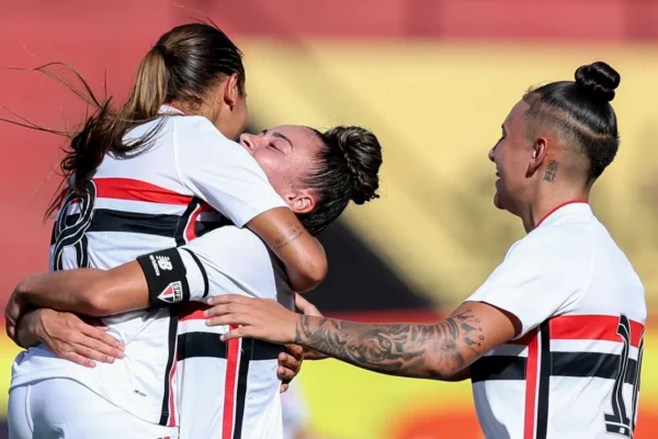 São Paulo x Bragantino: onde ver ao vivo no Paulistão Feminino