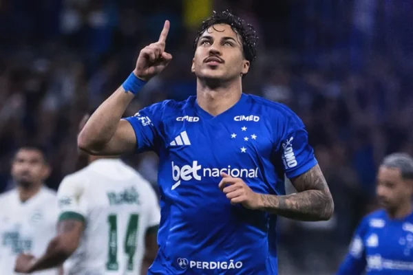 Cruzeiro vence Goiás com pênalti de Kaio Jorge e avança na Copa do Brasil