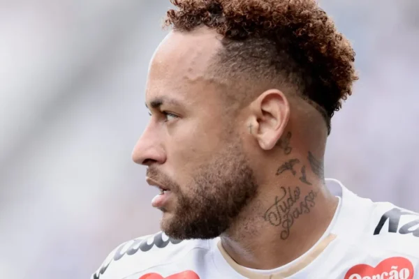Neymar pode encerrar carreira após a Copa, aponta jornalista