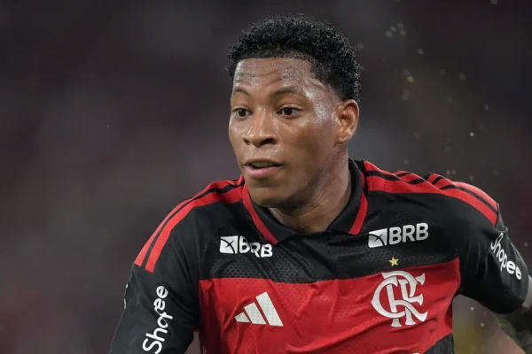 Bruno Henrique salva o dia, mas lesões acendem alerta no Flamengo